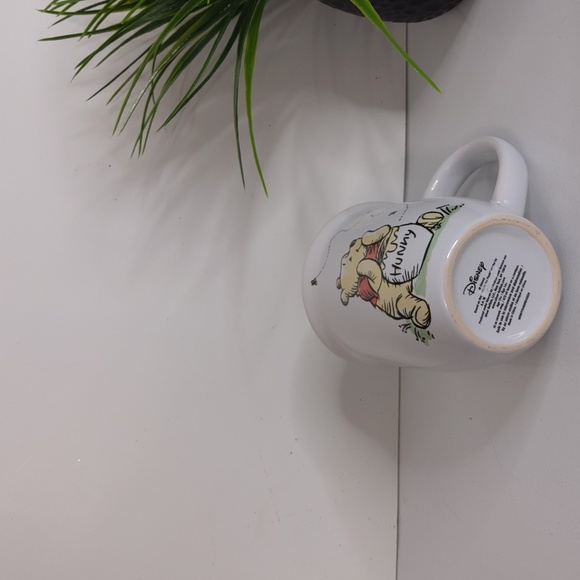 ⭐️Silver Buffalo Disney Hunny Ceramic Mug,  NWOT - Picture 4 of 4